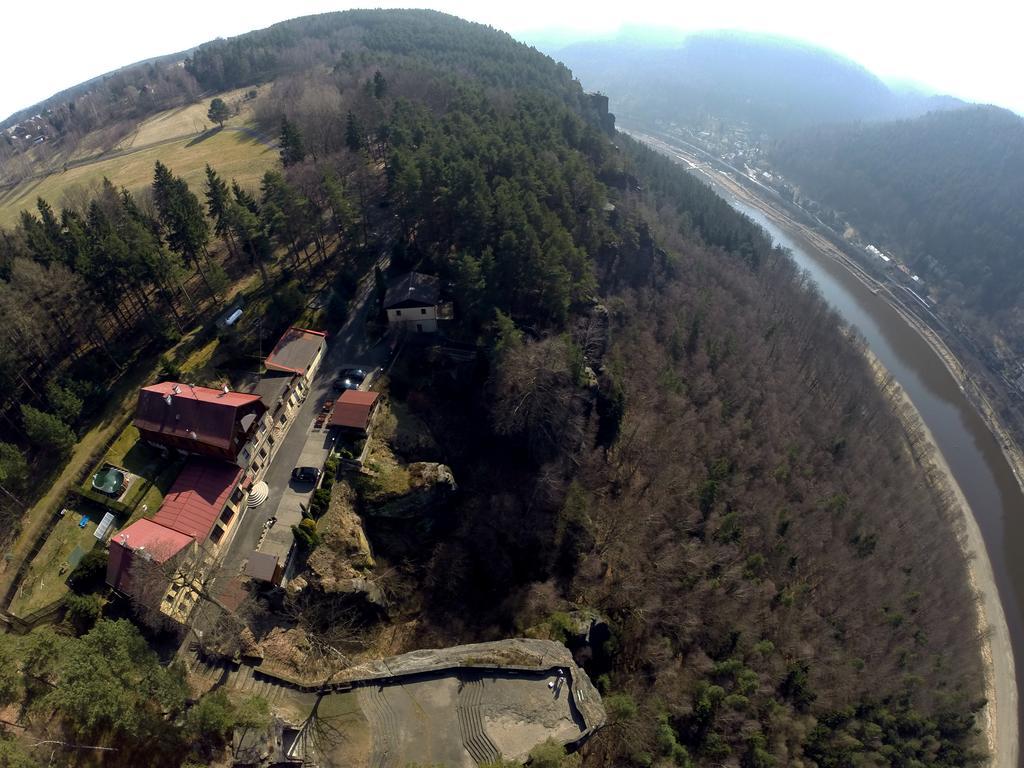 Hotel Garni Belveder Hřensko Exterior foto